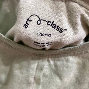 ART CLASS LARGE 10/12 KIDS SHORT SLEEVE SHIRT